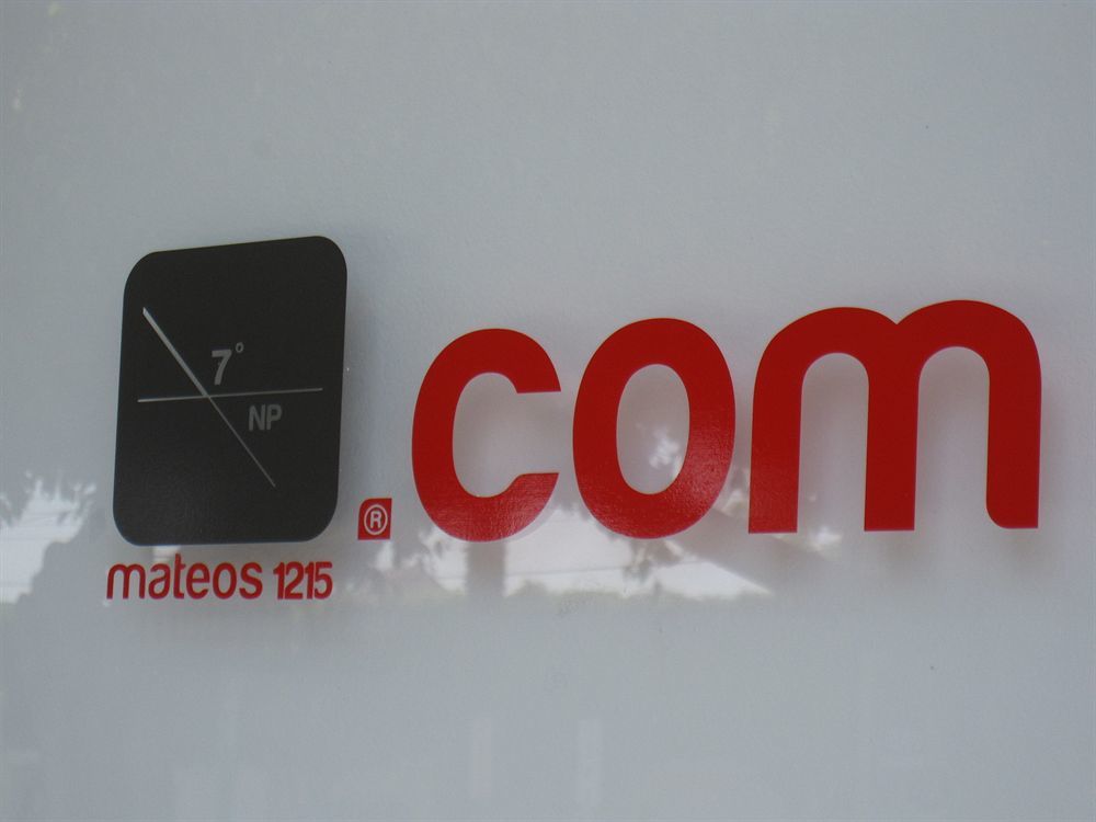Hotel Mateos 1215 León Kültér fotó
